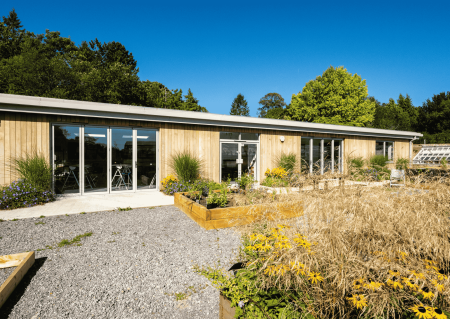 Hire One Garden Brighton 1